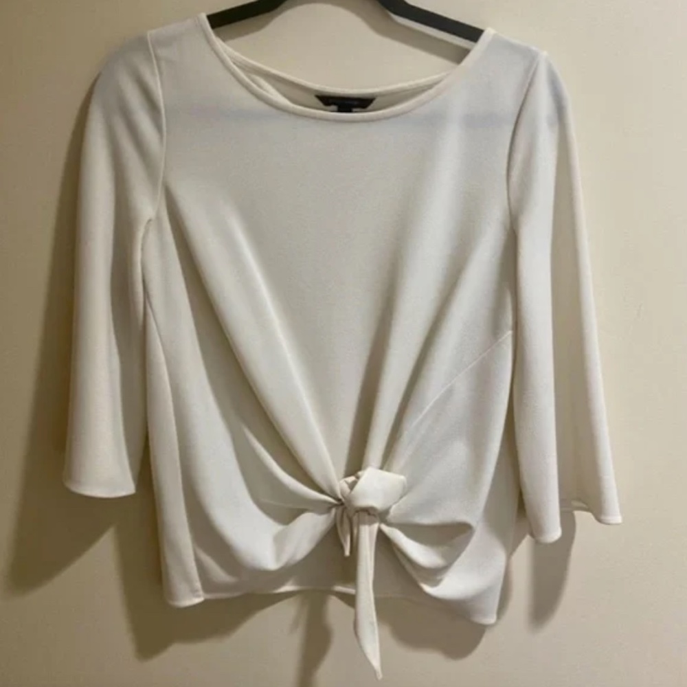 Banana Republic Cream Blouse with Tie Front Size XS